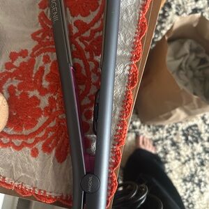 Gray and Pink Ceramic Hair Straightener - Professional Styling Iron